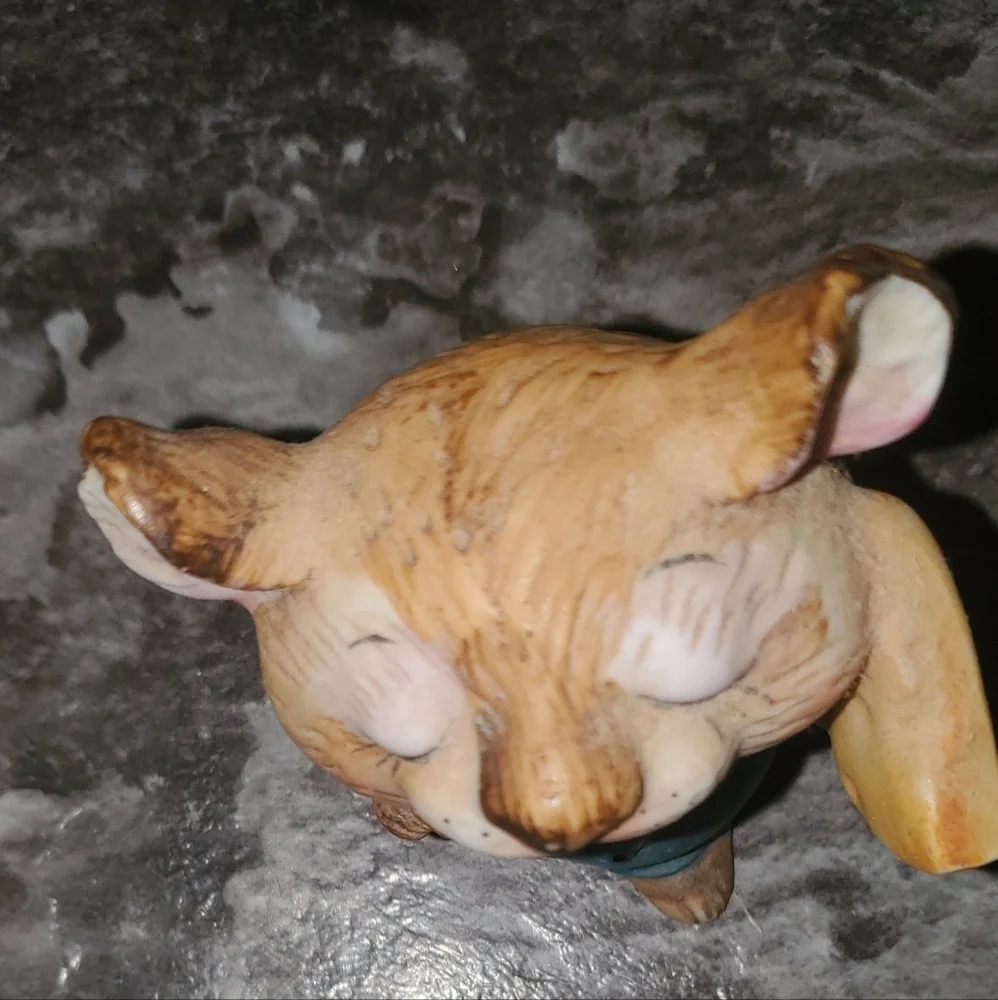 Vntg Homco 5601 Porcelain Figurine Mouse With Blue Suspenders Eating Cheese. Cut - Picture 1 of 4